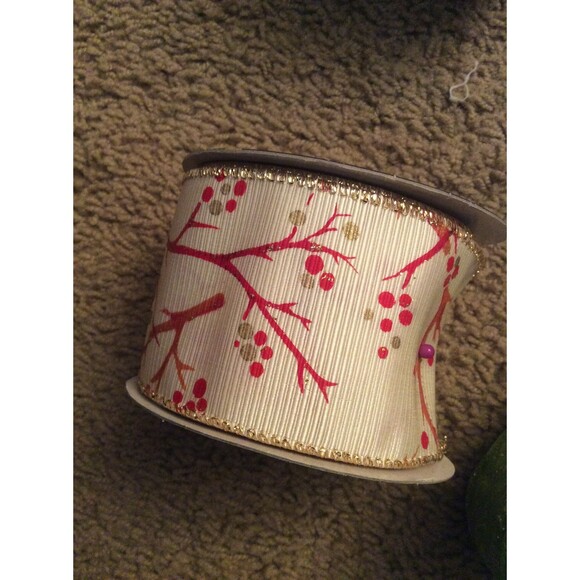 4 Spools of Decorative Ribbon B19 - Picture 4 of 6